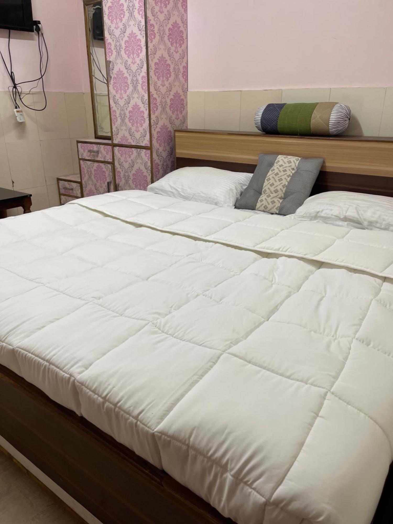Hp Hotel - Hotel Pentoz Ooty Εξωτερικό φωτογραφία