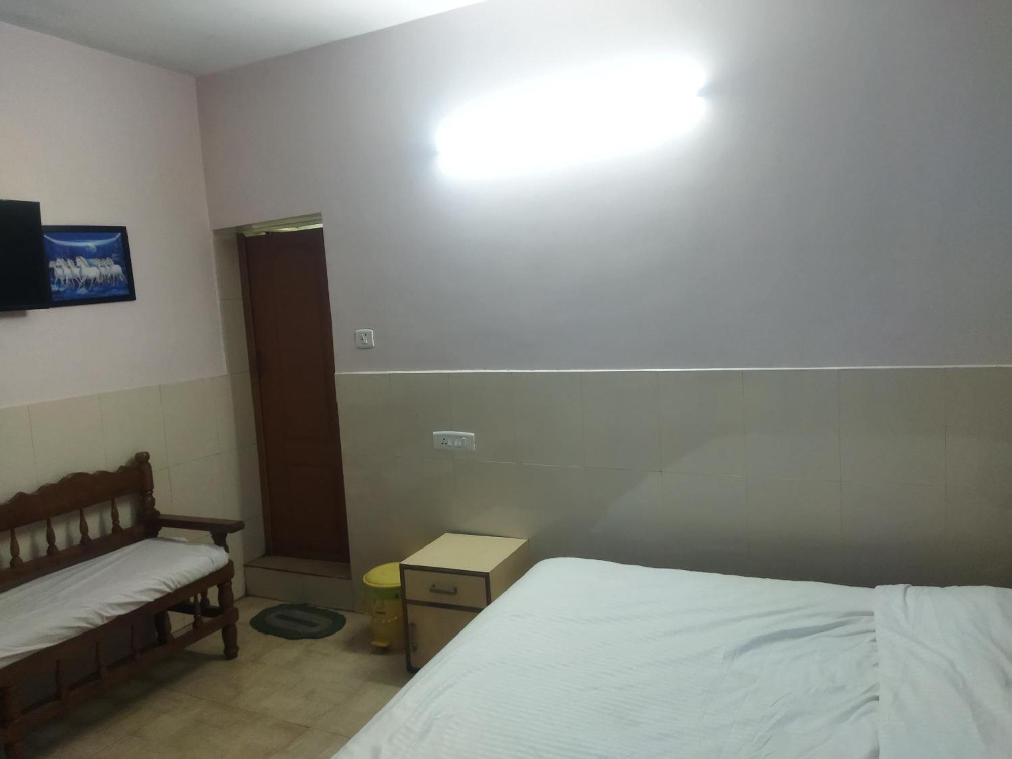 Hp Hotel - Hotel Pentoz Ooty Εξωτερικό φωτογραφία