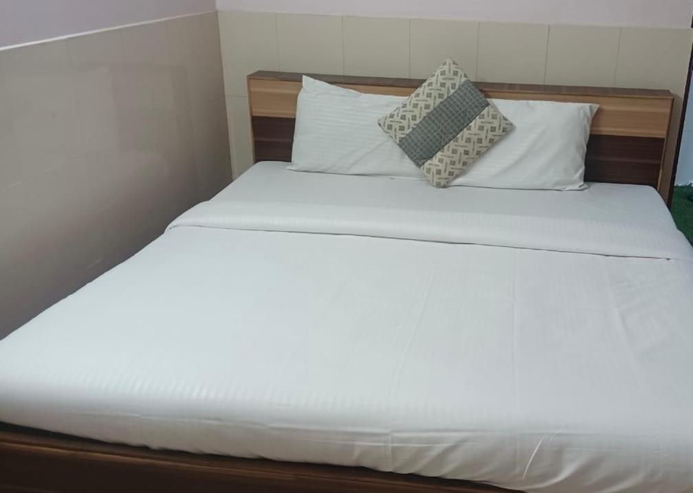 Hp Hotel - Hotel Pentoz Ooty Εξωτερικό φωτογραφία